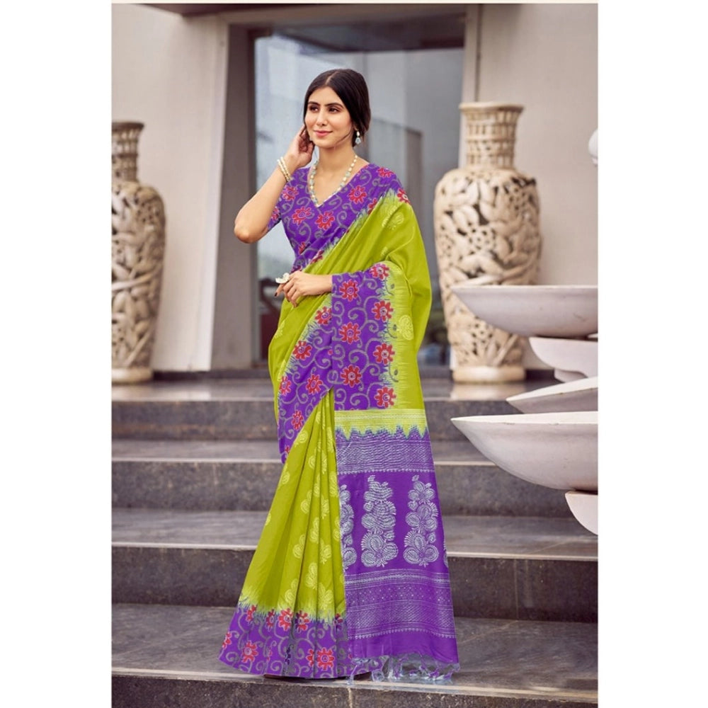 Ranili Cotton Blend Printed Saree With Unstitched Blouse