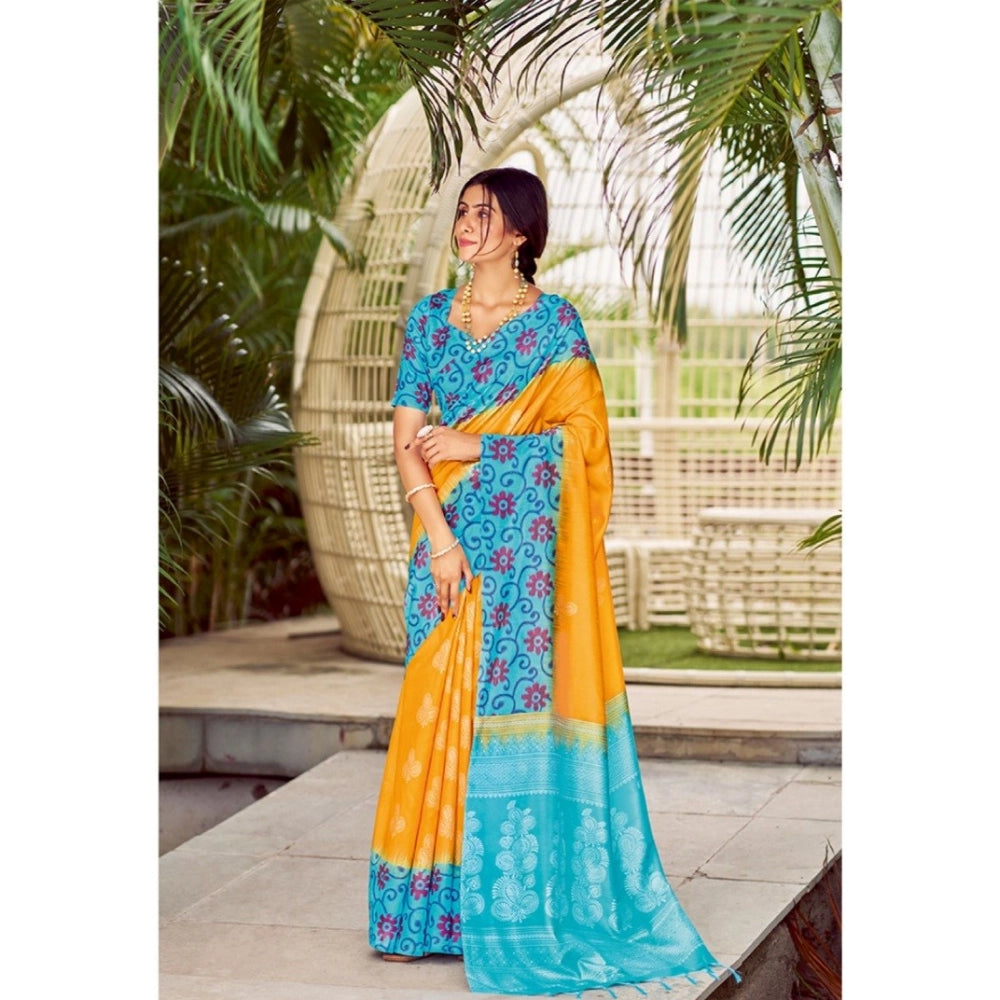 Ranili Cotton Blend Printed Saree With Unstitched Blouse