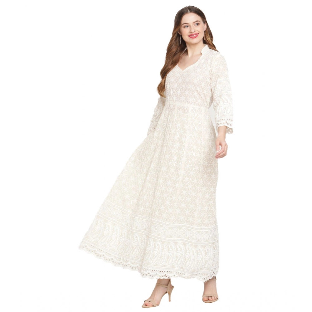 Ranili Casual 3/4th Sleeve Embroidered Cotton Kurti