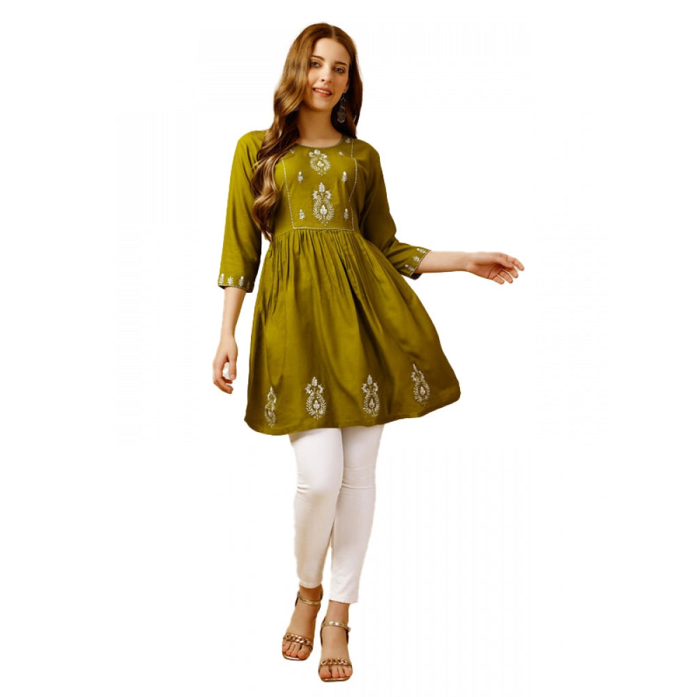 Ranili Casual 3-4 Th Sleeve Embroidered Rayon Tunic Top