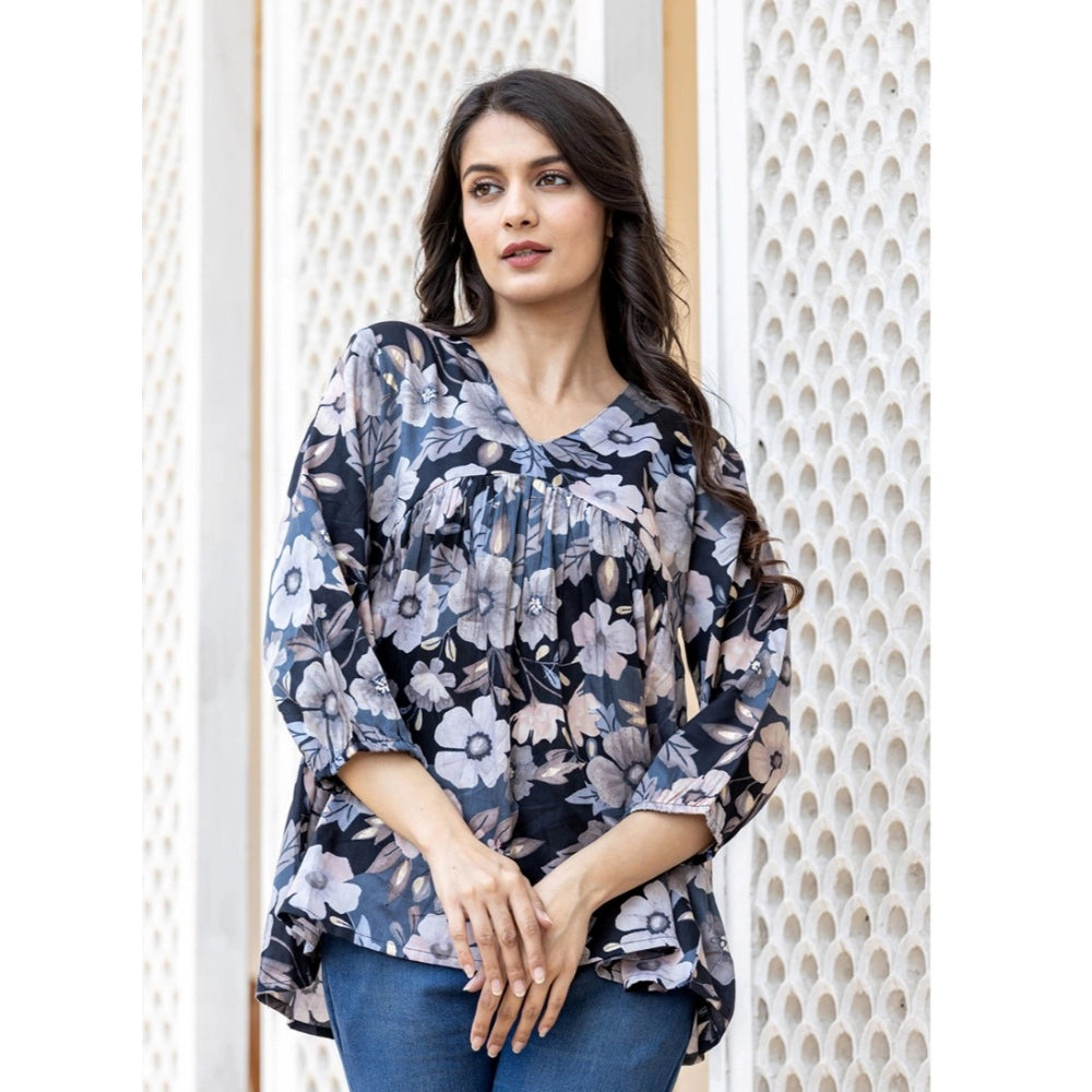 Ranili Cotton Printed 3/4 Sleeve V-neck Top