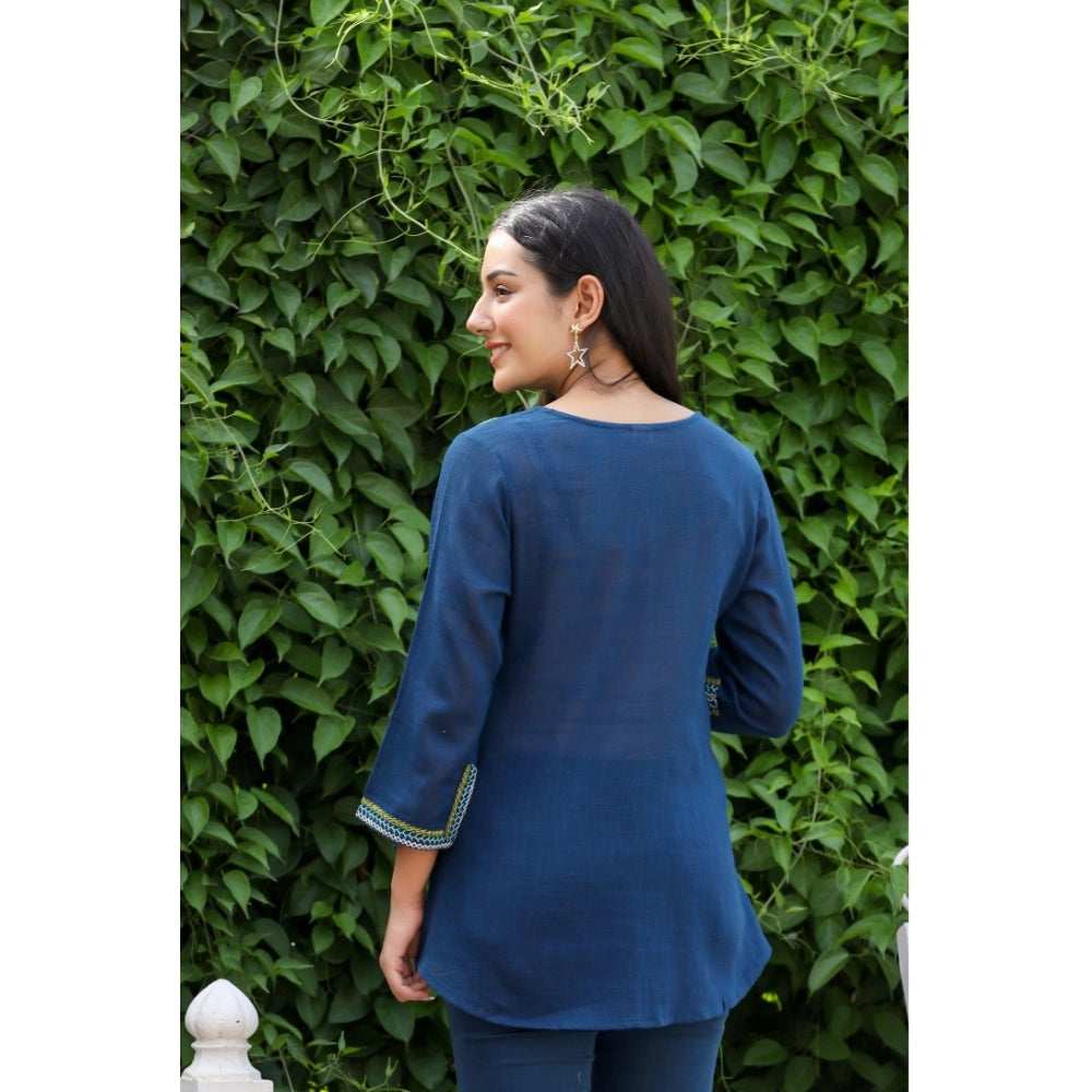 Ranili Cotton Embroidered 3/4 Sleeve V-neck Top