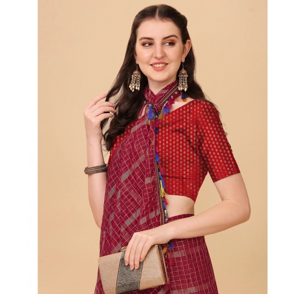Ranili Silk Blend Checkered Saree With Unstitched Blouse 5.5mtr