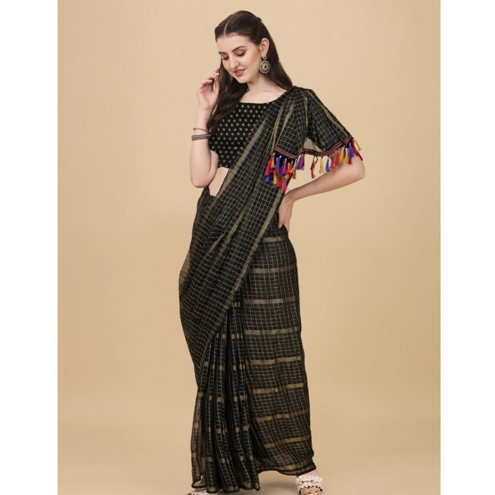 Ranili Silk Blend Checkered Saree With Unstitched Blouse 5.5mtr