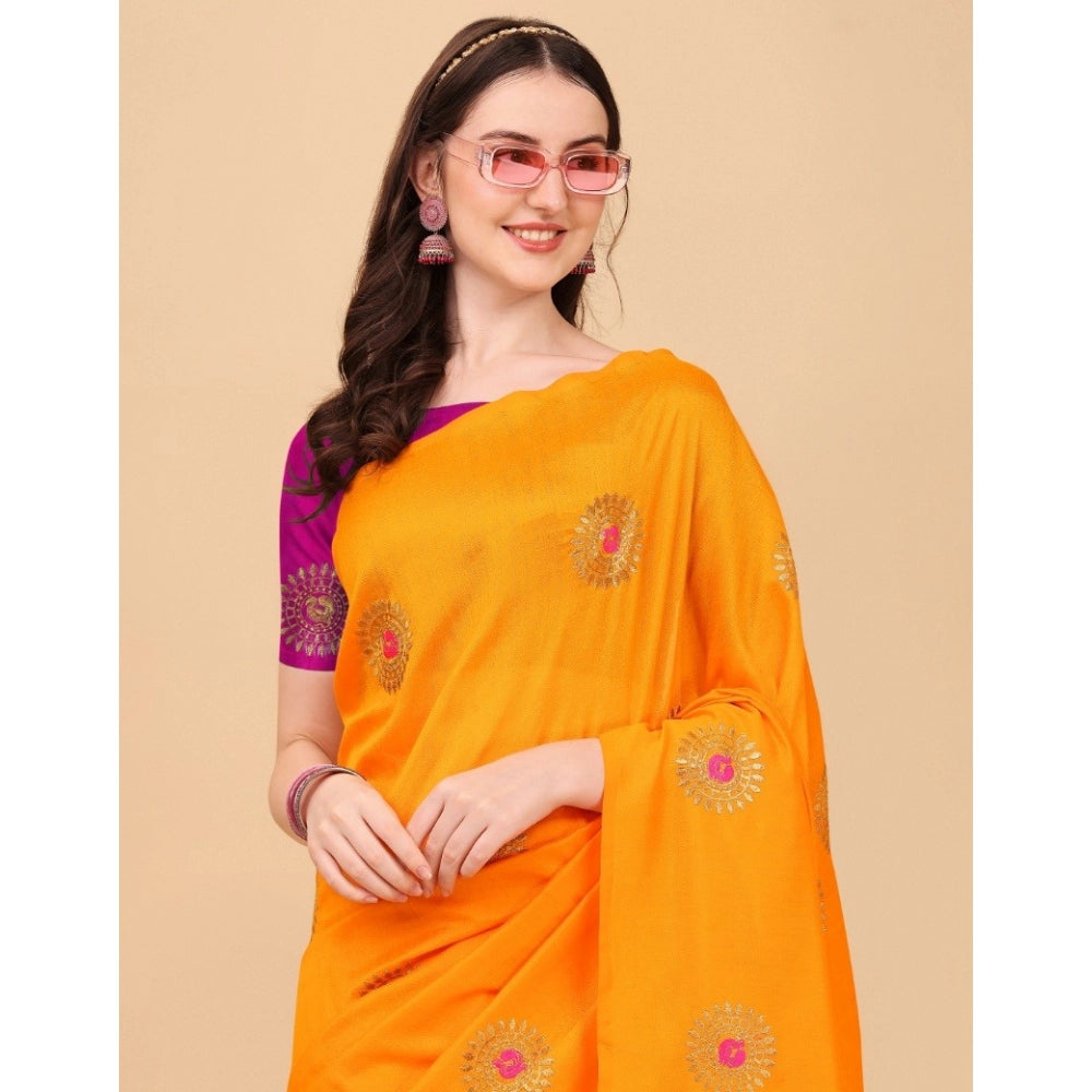 Ranili Silk Blend Embroidered Saree With Unstitched Blouse 5.5mtr