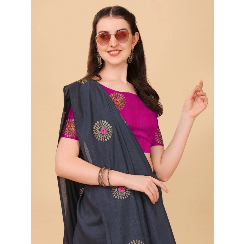 Ranili Silk Blend Embroidered Saree With Unstitched Blouse 5.5mtr