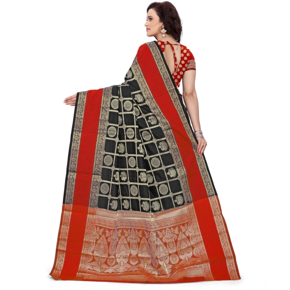 Ranili Jacquard Woven Saree With Unstitched Blouse 5.5mtr