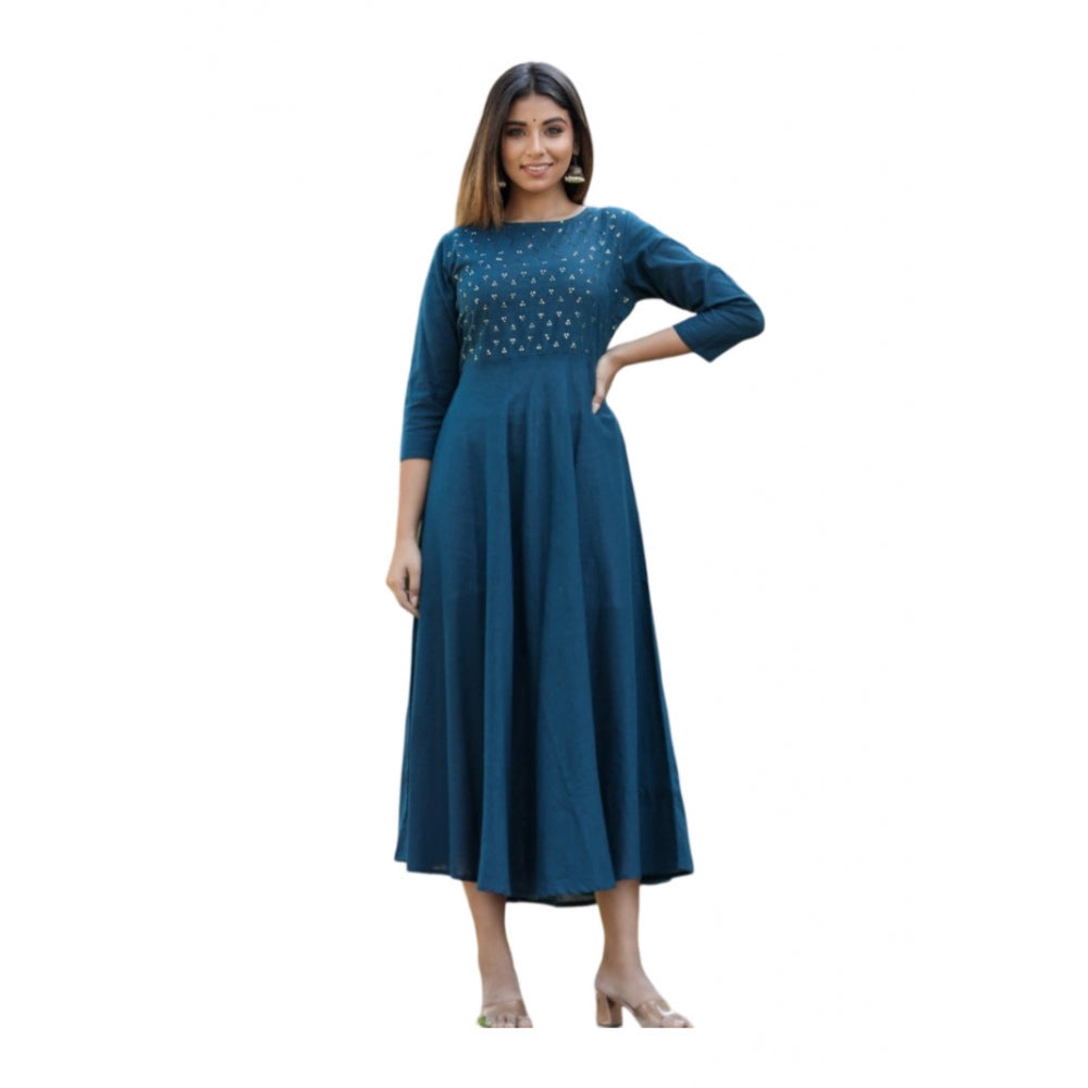 Ranili Cotton Solid 3/4 Sleeve Round Neck Kurti