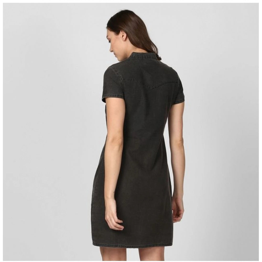 Ranili Denim Solid Short Sleeve Above Knee Dress