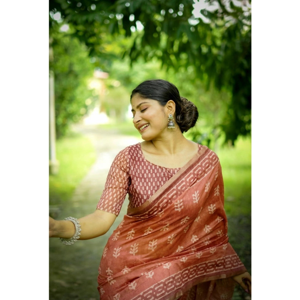 Ranili Cotton Printed Saree With Unstitched Blouse