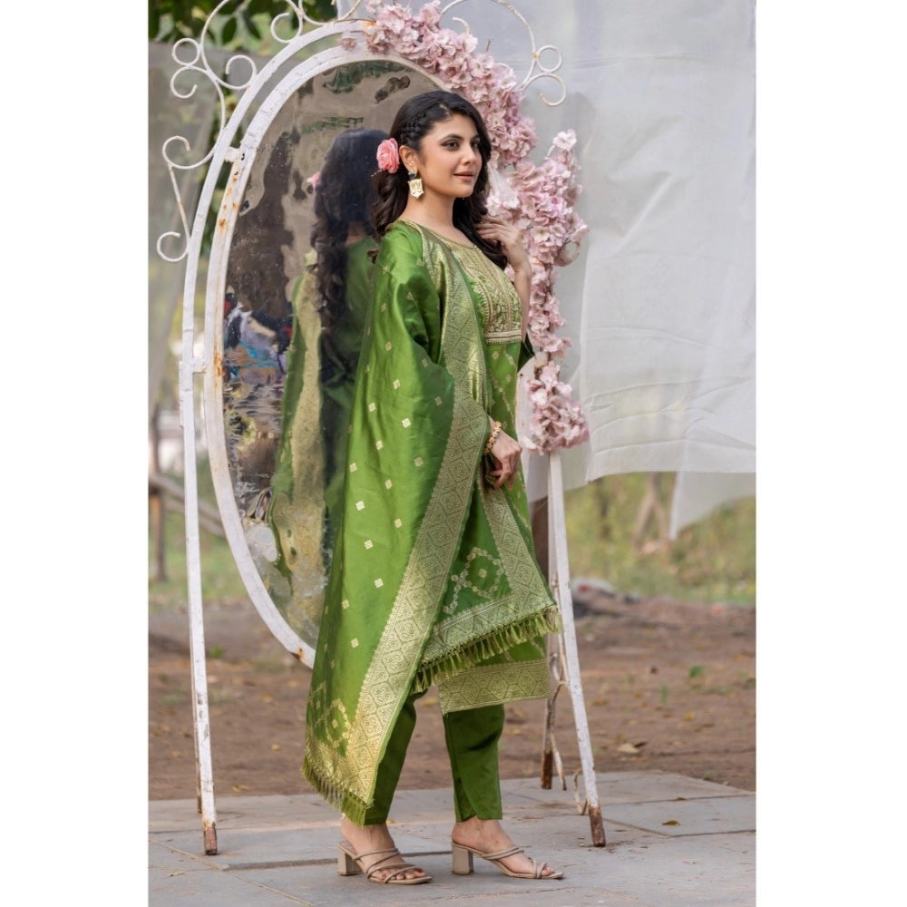 Ranili Polyster Printed Round Neck Kurti With Pant And Dupatta Set