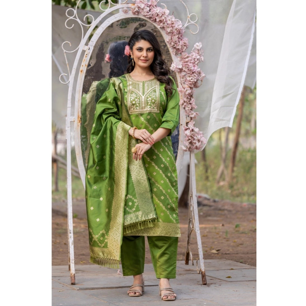 Ranili Polyster Printed Round Neck Kurti With Pant And Dupatta Set