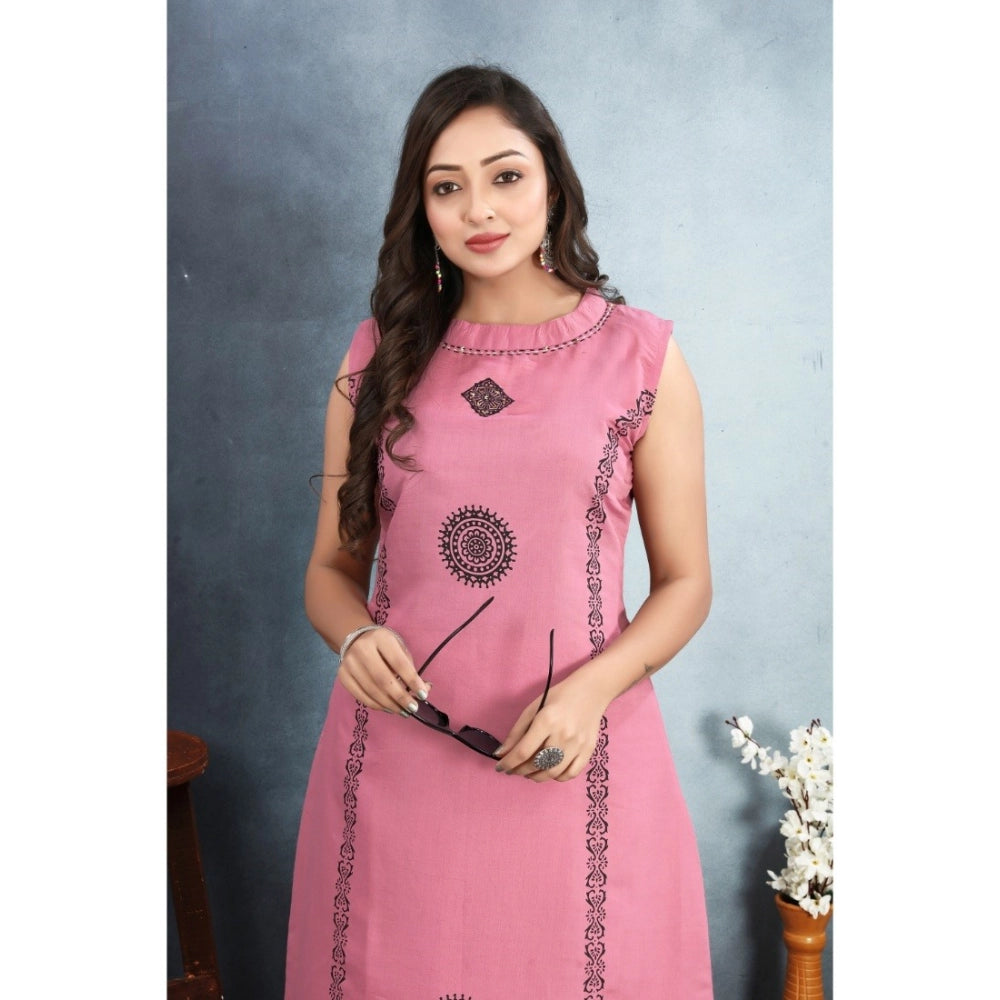 Ranili Silk Printed Round Neck Kurti With Pant Set