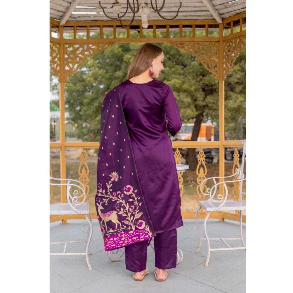 Ranili Cotton Blend Printed Round Neck Kurti With Pant And Dupatta Set