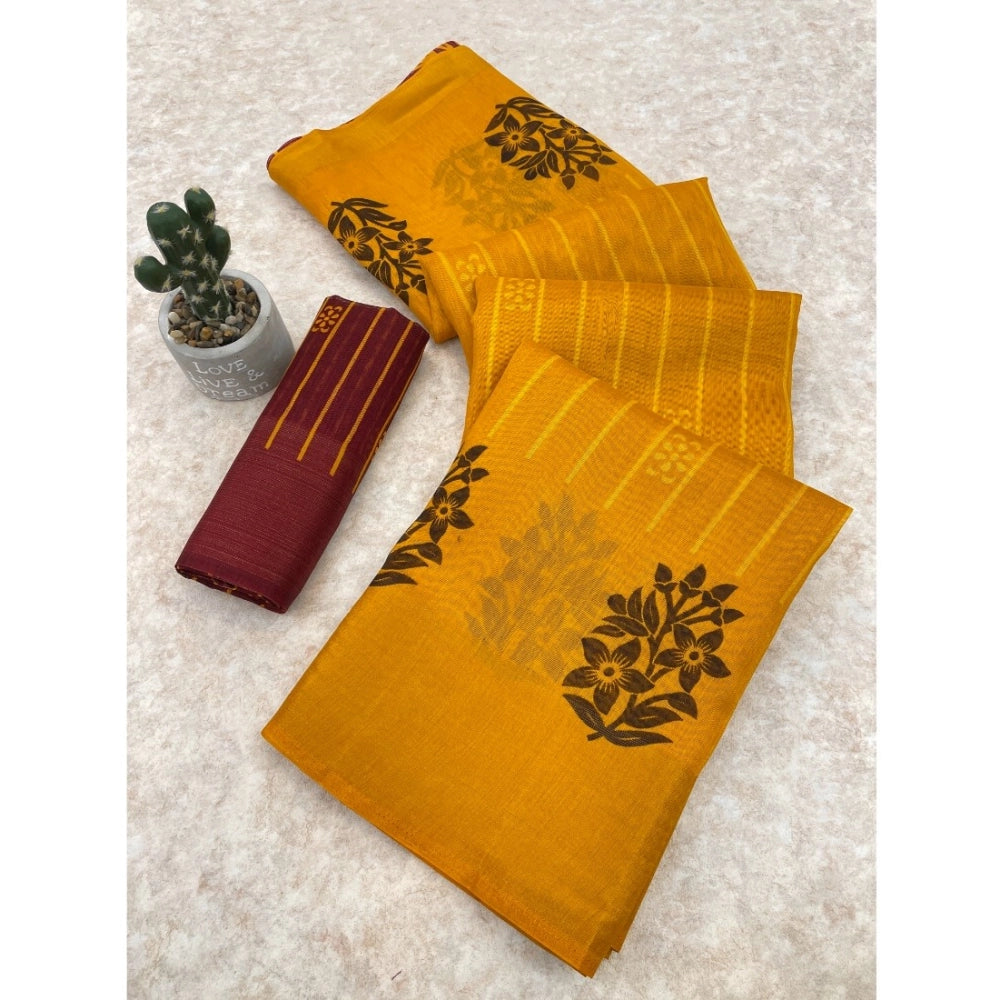 Ranili Cotton Blend Printed Saree With Unstitched Blouse