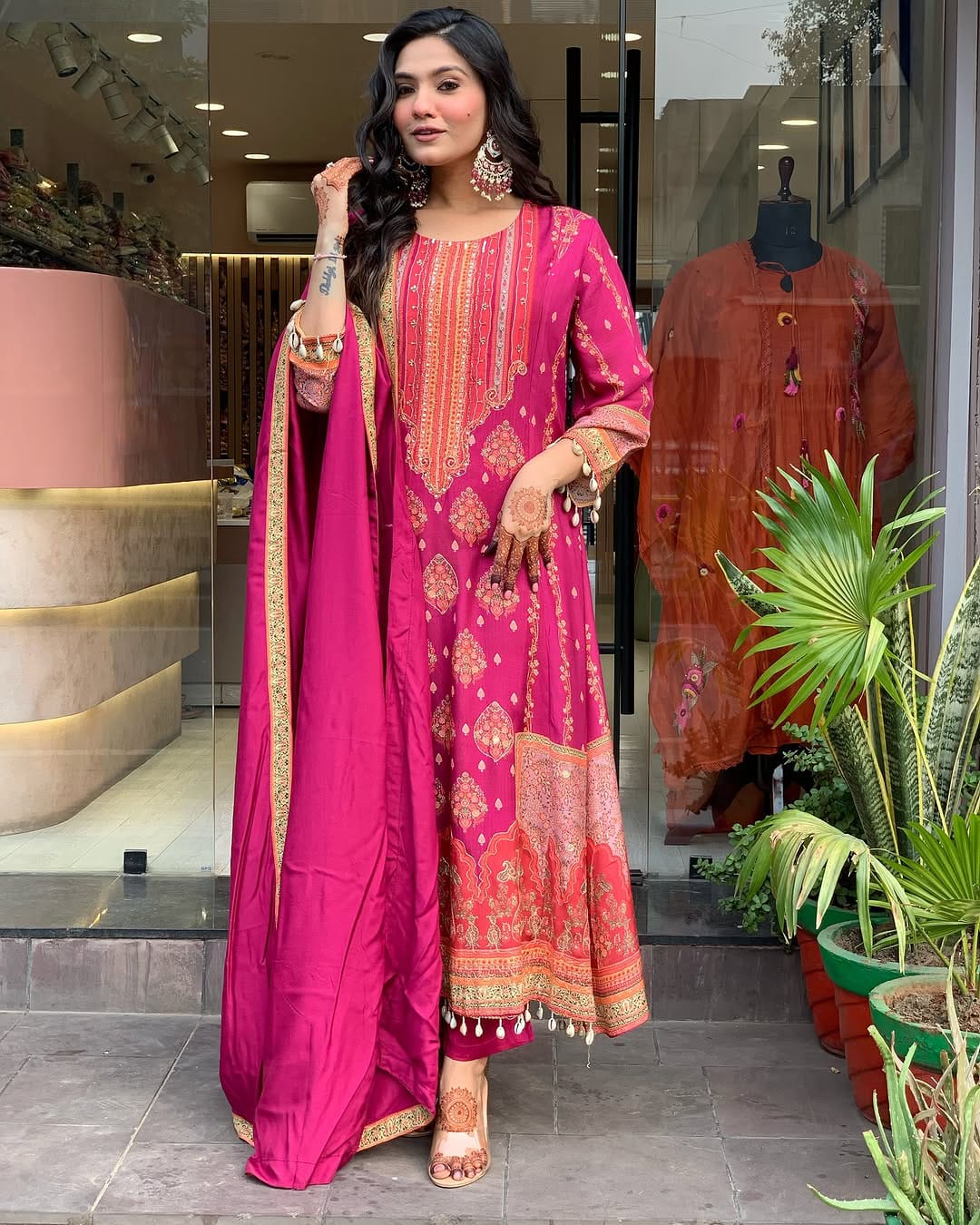 Pakistani Reshmi Suit Set